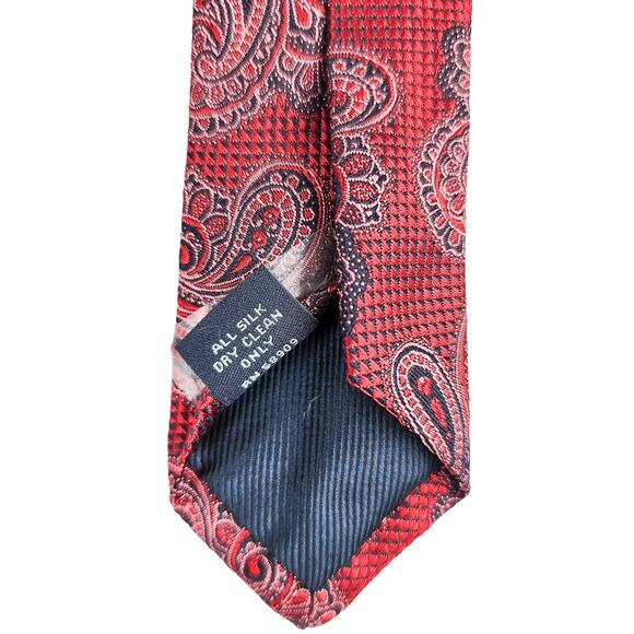 Hart Schaffner Marx Men’s Neck Tie Silk Red Paisley Pattern Print Made in USA - Picture 4 of 6